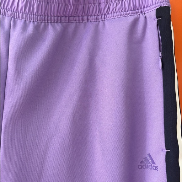 Adidas Tiro Women’s track pants- XL - Picture 6 of 6